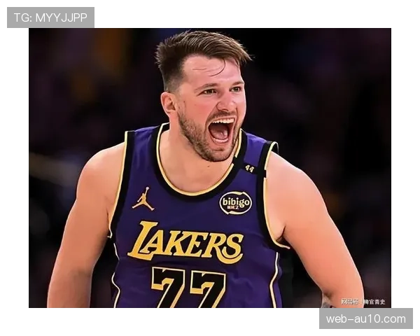 特写：卢卡·东契奇如何在末节通过“点名战术”瓦解对手的换防策略